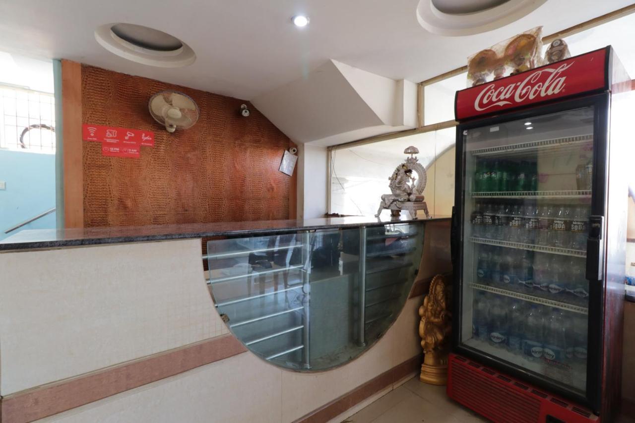 נלורה Oyo 29259 Hotel Rama Royal מראה חיצוני תמונה