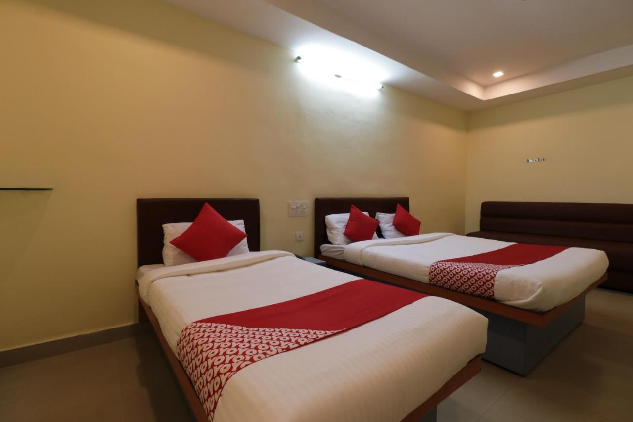 נלורה Oyo 29259 Hotel Rama Royal מראה חיצוני תמונה