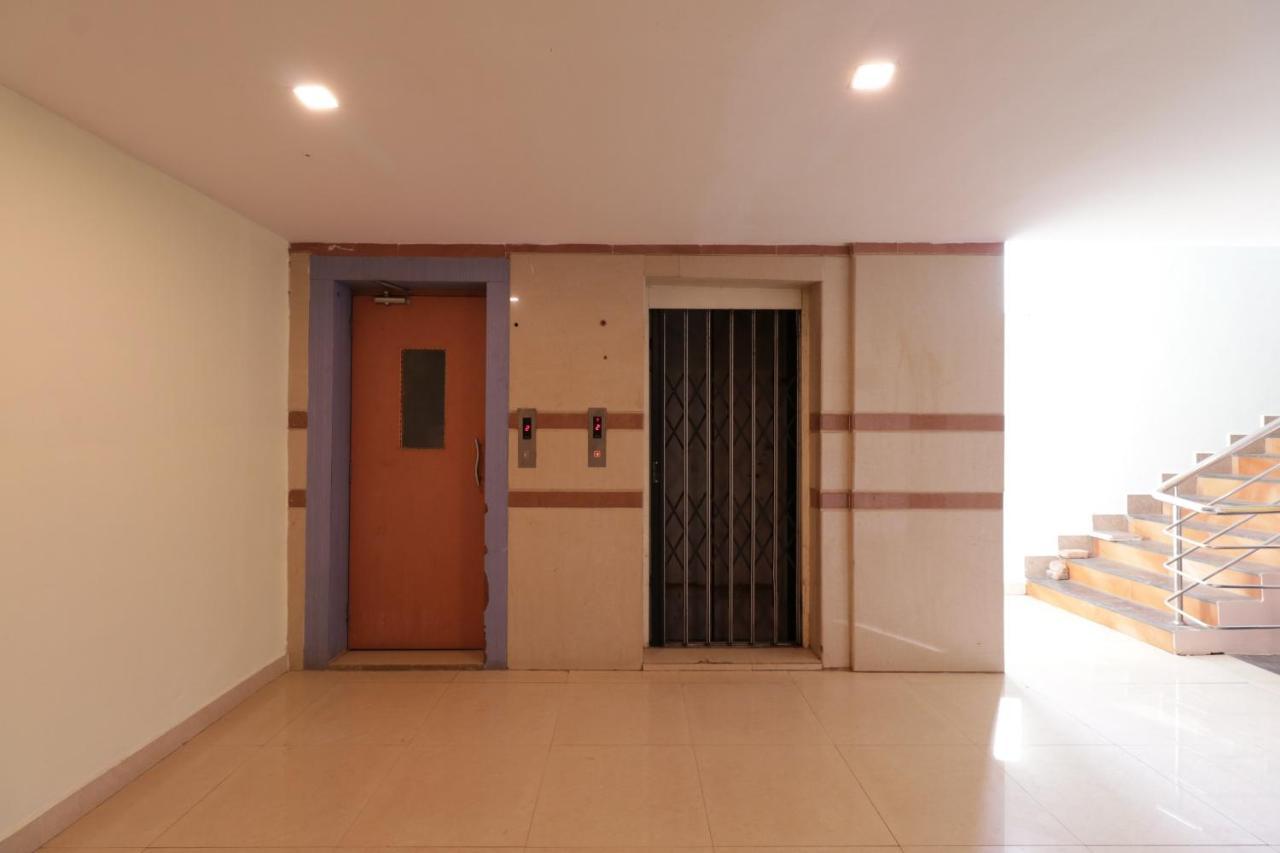 נלורה Oyo 29259 Hotel Rama Royal מראה חיצוני תמונה